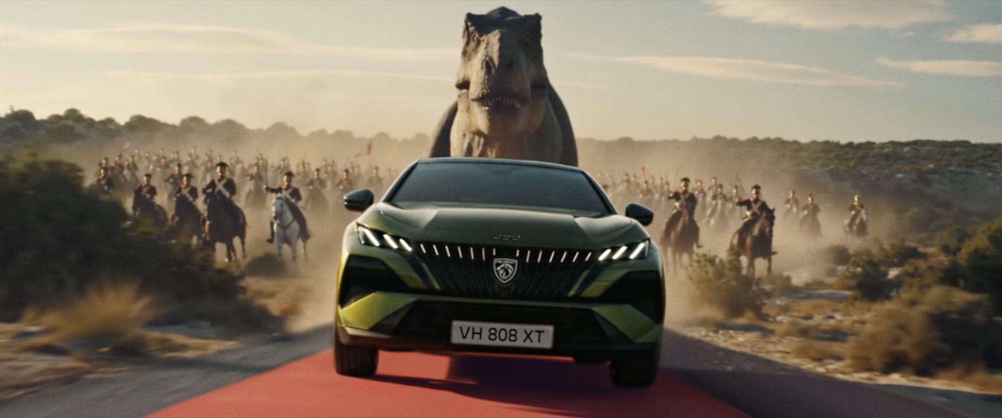 Peugeot lança campanha ‘Red Carpet’ global com estradas que viram cenários de cinema