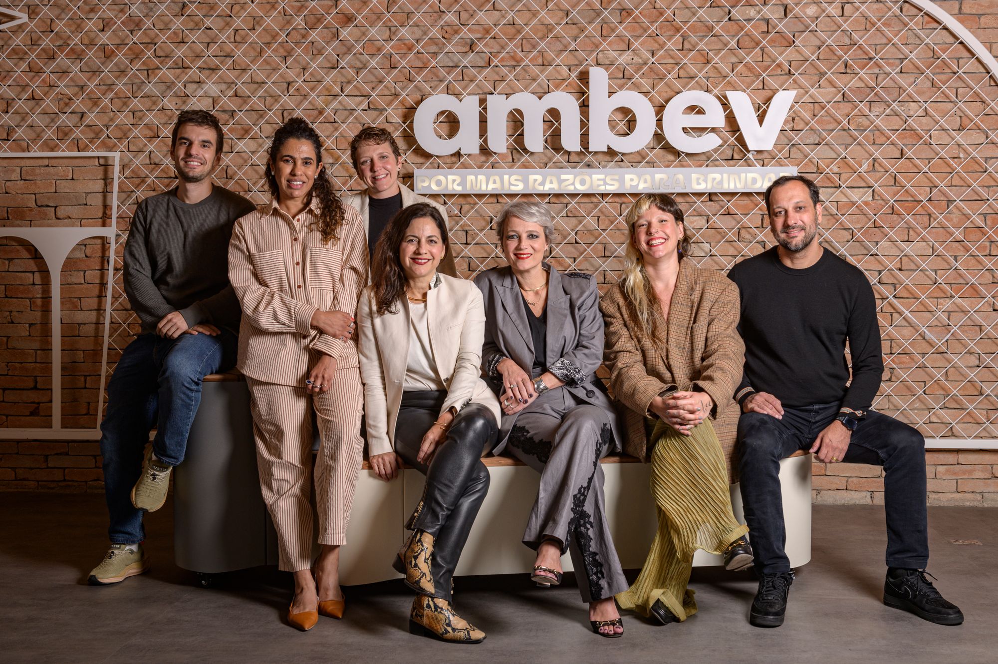 Ampfy assume estratégia de marca e campanhas da Flying Fish, nova aposta da Ambev