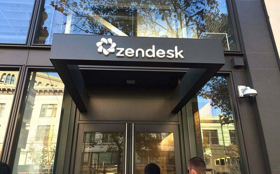 Zendesk revoluciona atendimento com força de trabalho autônoma impulsionada por inteligência artificial