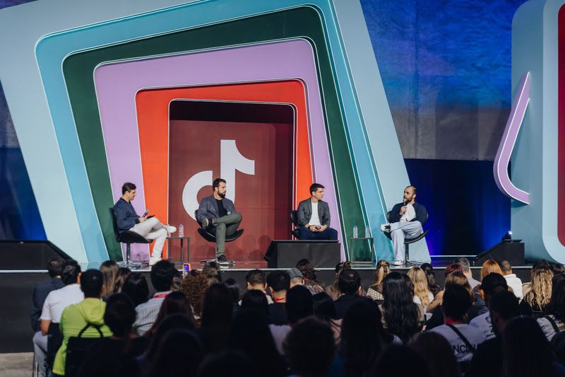 Tiktok World no Brasil: inovações em IA e comércio digital impulsionam performance